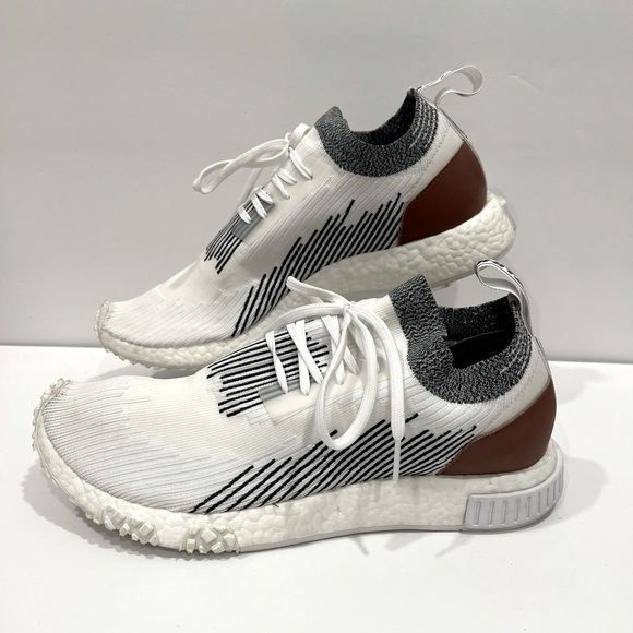 LIKE NEW‼️Men’s Adidas Whitaker Car Club x NMD Racer “Monaco” Wht/Blk//Brn (10) - Picture 9 of 16